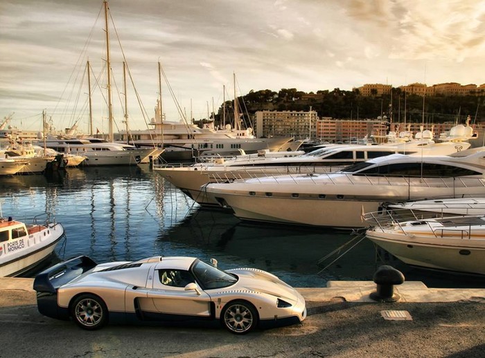 Maserati MC12 in Monaco.