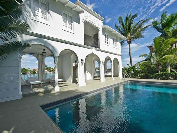 Al Capone’s Miami Beach Mansion.