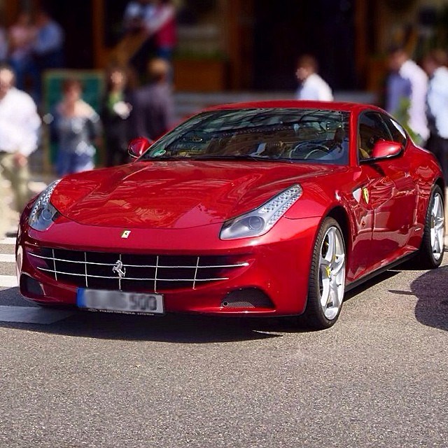 Ferrari FF.