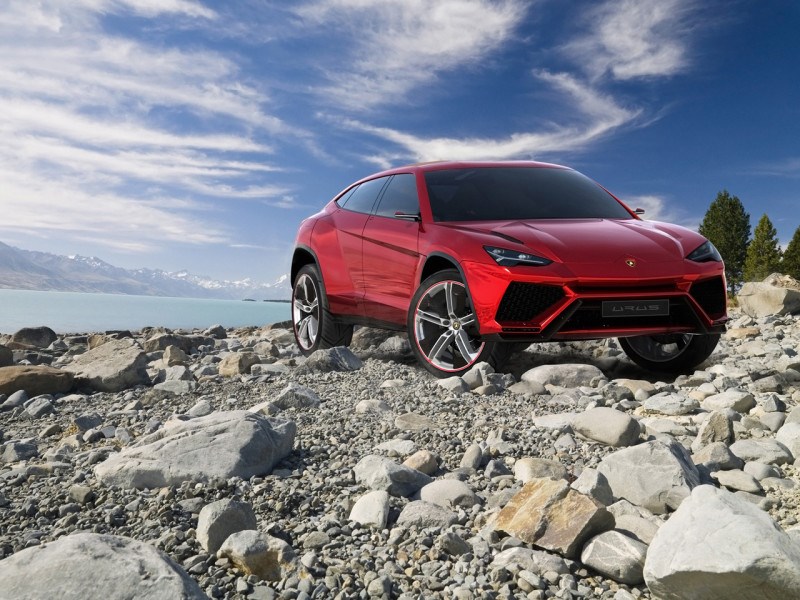 Lamborghini Urus SUV.