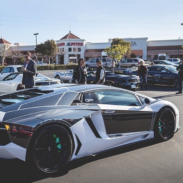 Everything looks better in chrome.