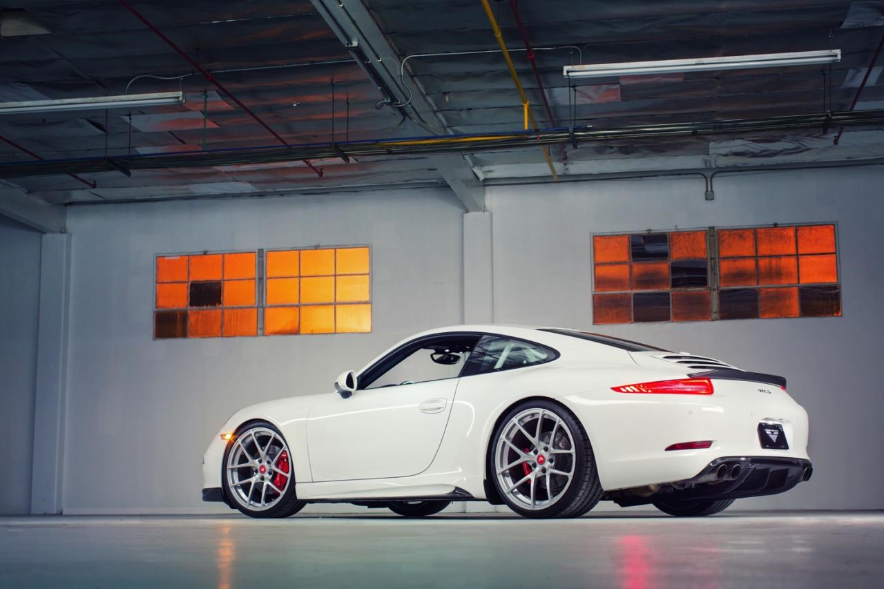 Porsche 911 by Vorsteiner