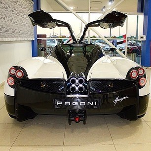 Awesome Pagani.
