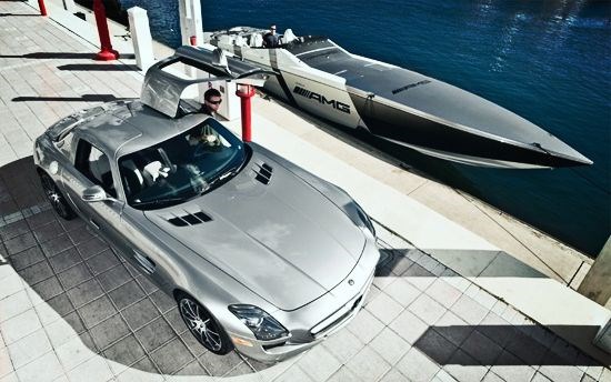 Mercedes-Benz SLS AMG Black Series & Mercedes AMG Cigarette Racing Boat.