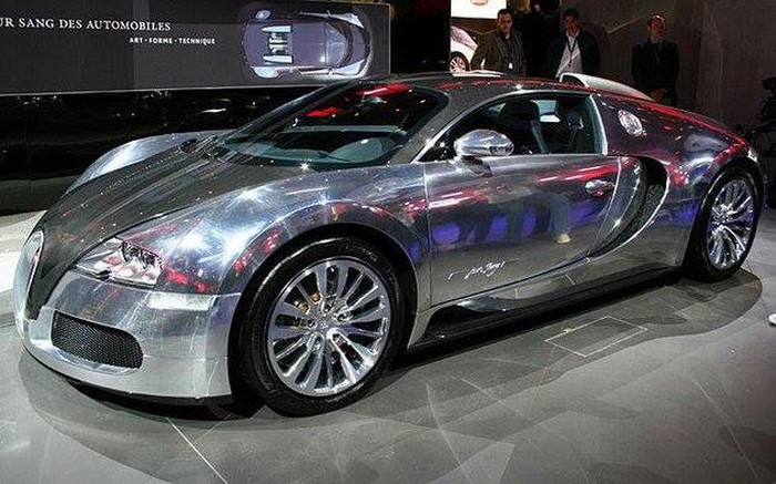 Bugatti Veyron.