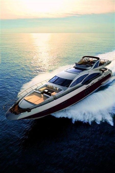 Azimut Grande 120SL.
