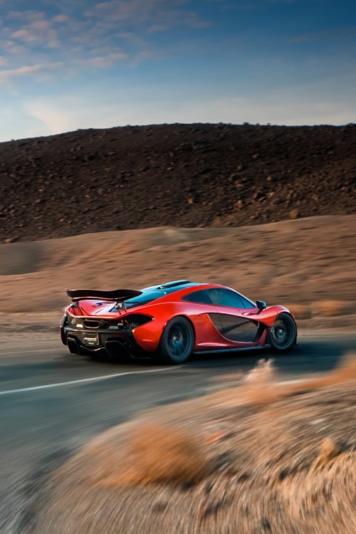McLaren P1.