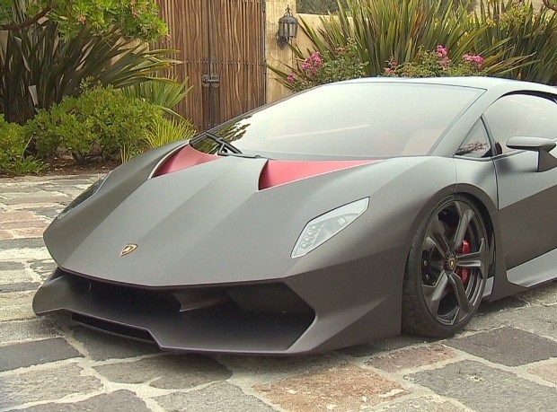 Lamborghini Sesto Elemento.