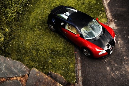  Stunning Black and Red Bugatti Veyron 16.4