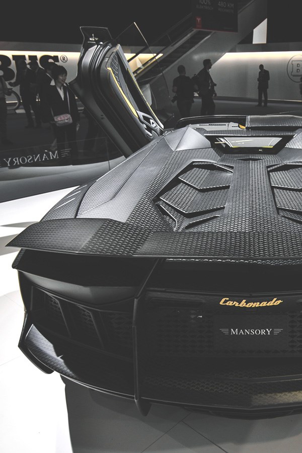 Lamborghini Aventador Carbonado by Mansory.