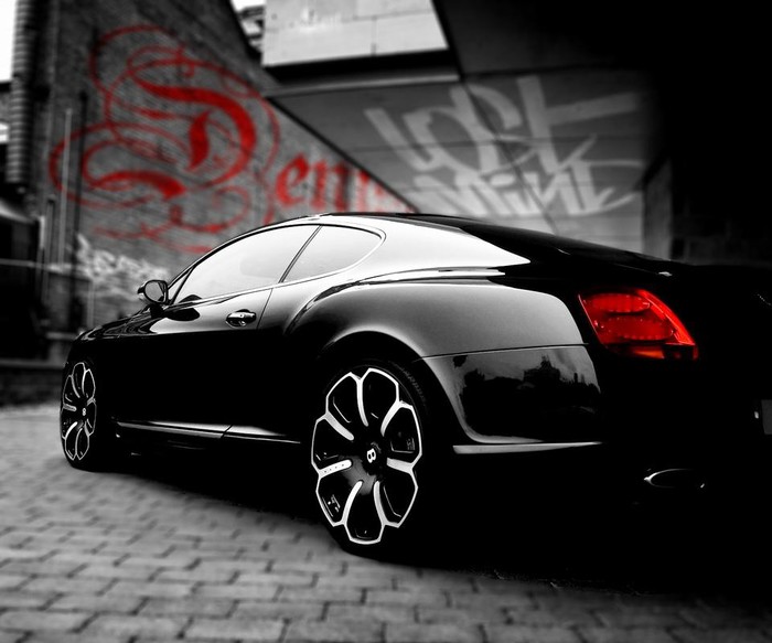  Bentley Continental Kahn edition.