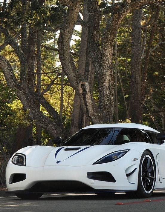  Koenigsegg Agera.
