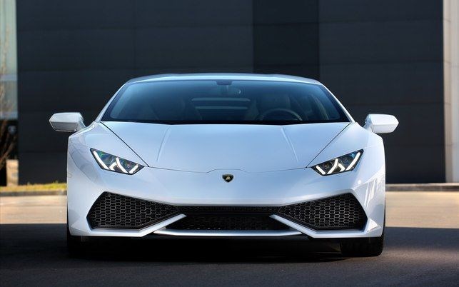 Lamborghini Huracan.