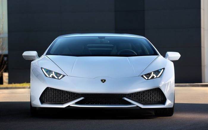 Lamborghini Huracan.
