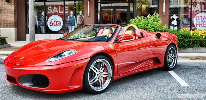 Ferrari Scuderia Spider.