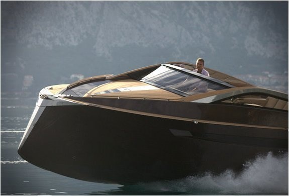 Antagonist Yacht by Art of Kinetik