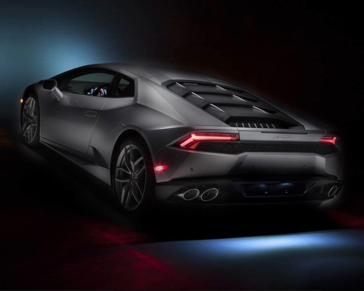 Lamborghini Huracan.