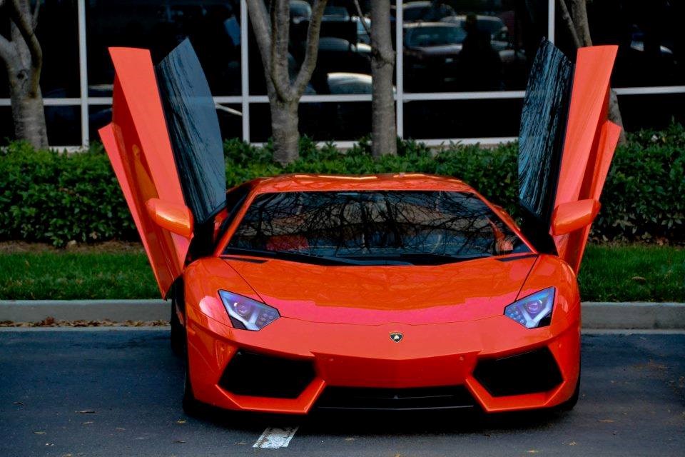Lamborghini Aventador.