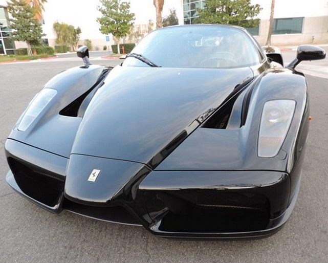 Ferrari Enzo.