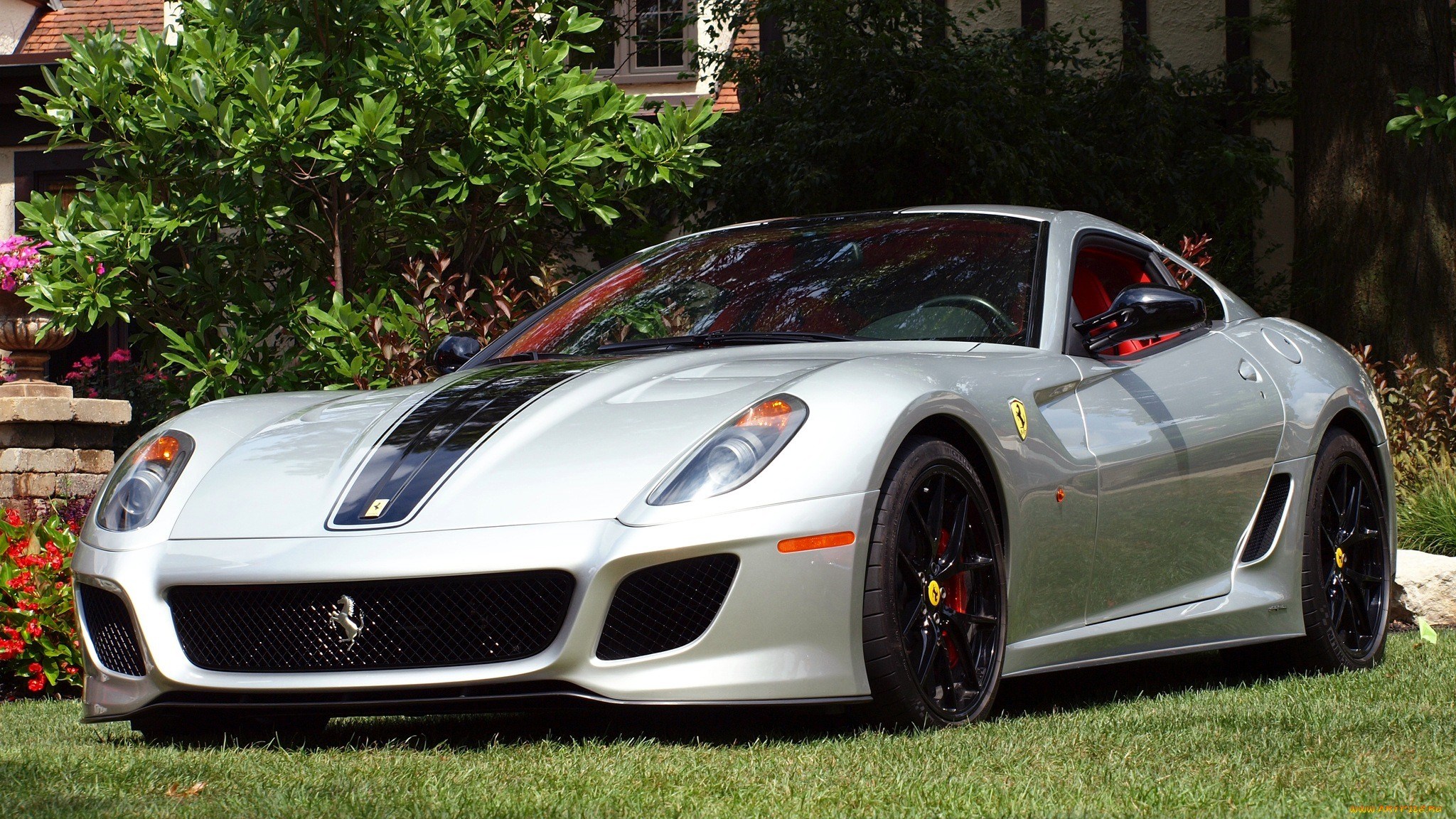 Ferrari 599 GTB Fiorano Silver Tuning.