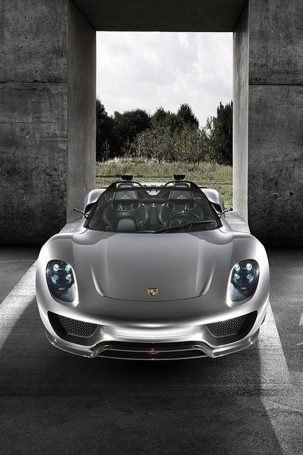 Porsche 918 Spyder.