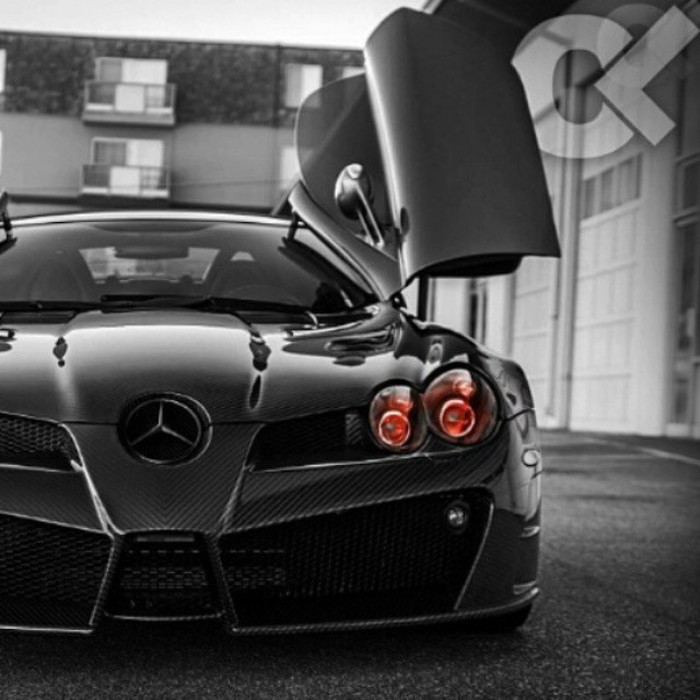 Mercedes.