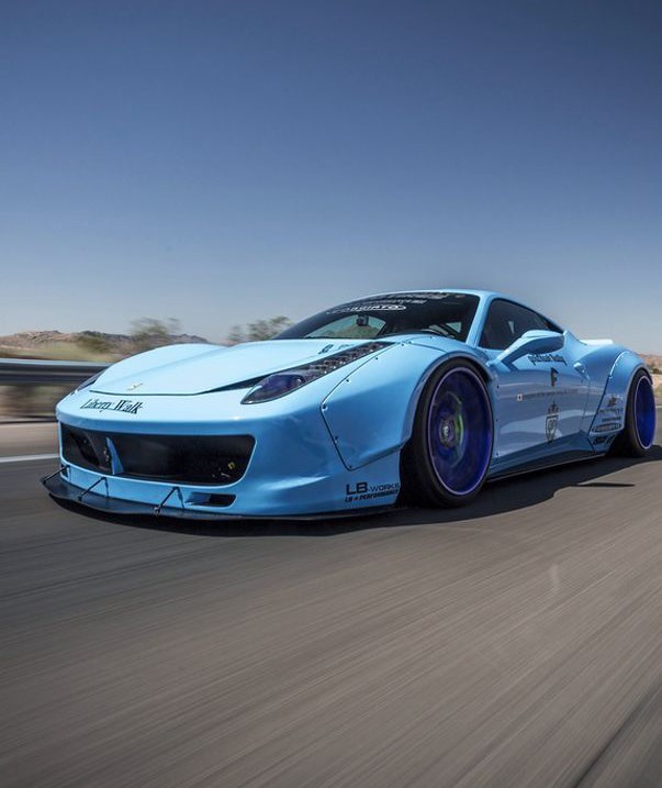Ferrari 458 Liberty Walk.