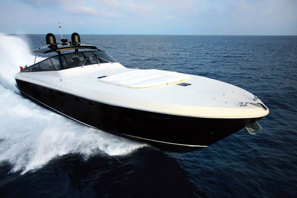 The Itama 75 power boat.