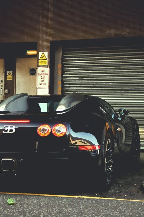 Bugatti Veyron.