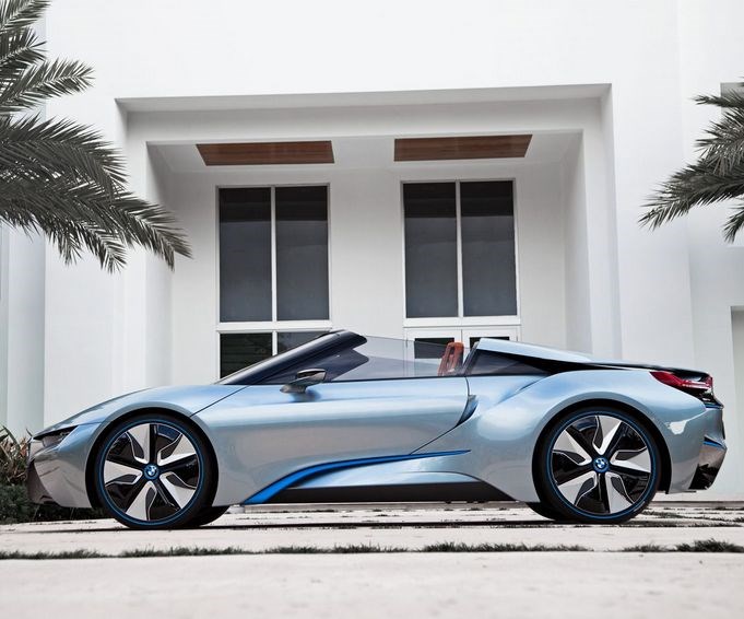 BMW i8 concept.