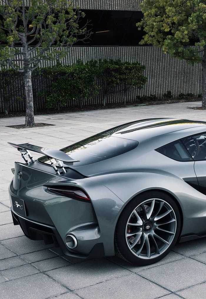Toyota FT-1.