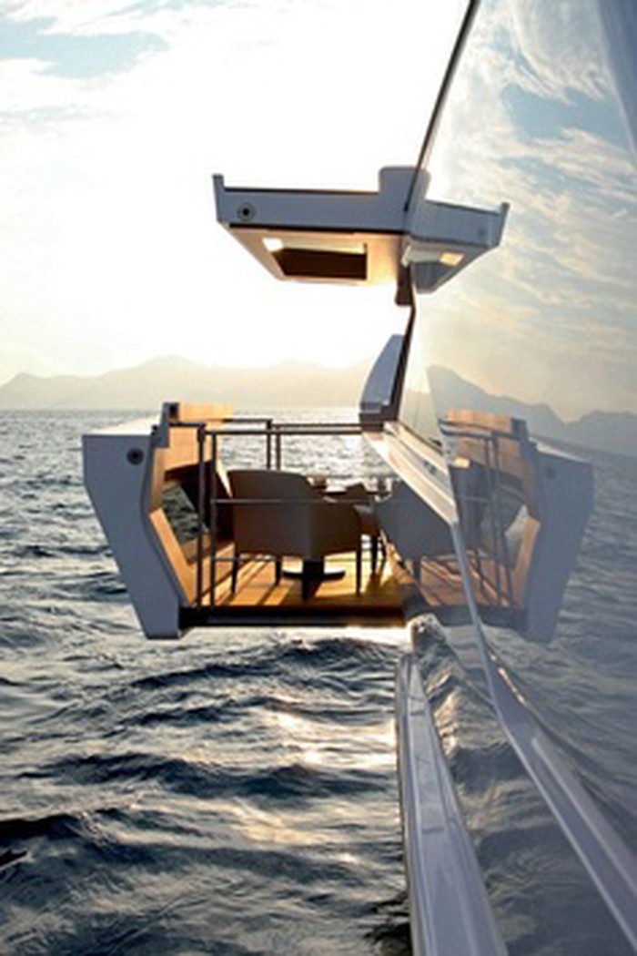 Classic Supreme 132’ luxury yacht.