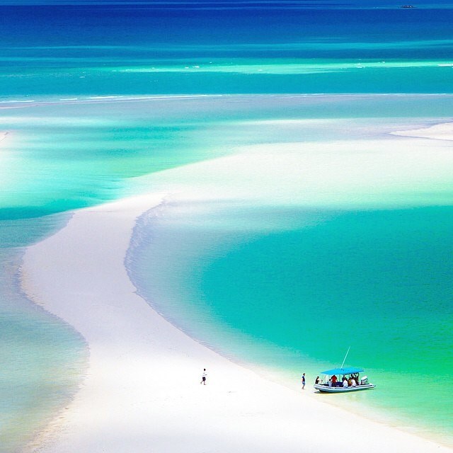 Whitehaven Beach, Australia.