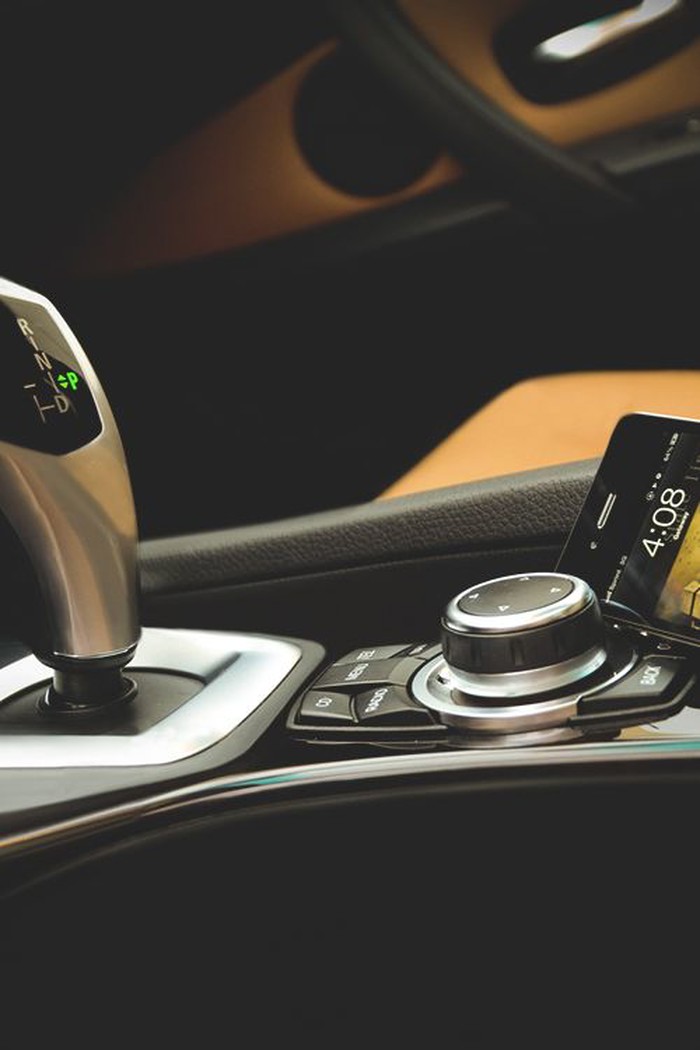 BMW 550i interior