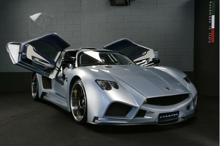Mazzanti Evantra 701HP Supercar.