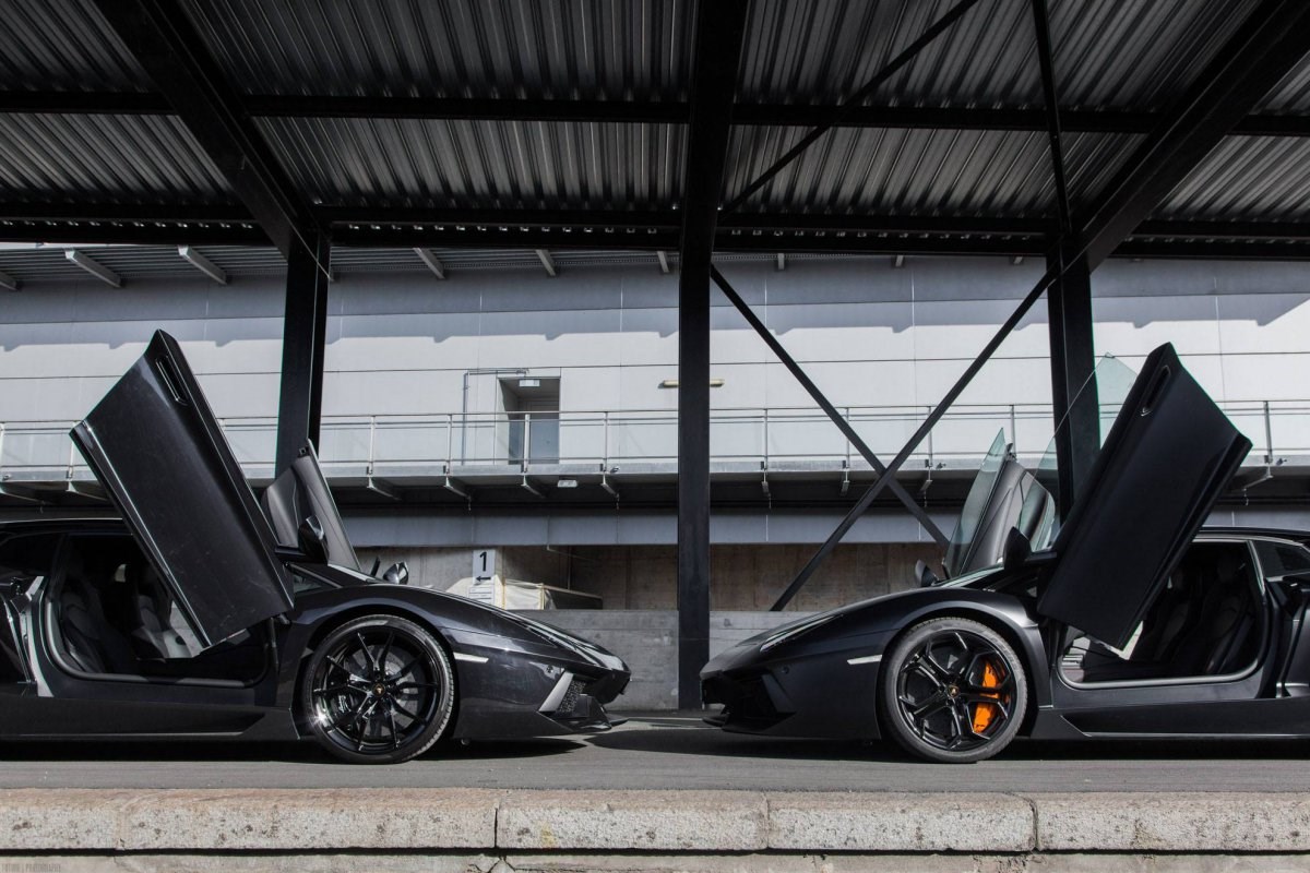 Lamborghini Aventador.