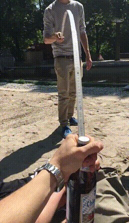 Kako bauštelci otvaraju pive