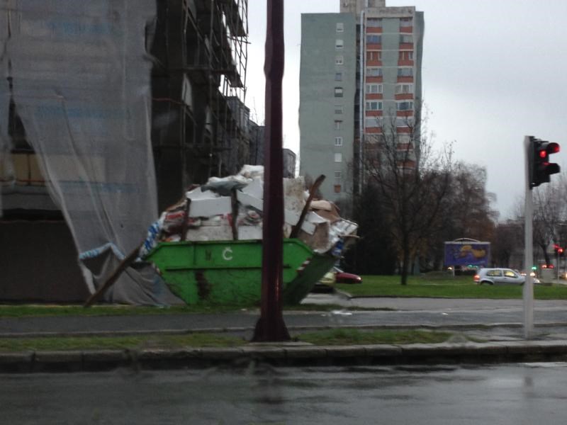 kad unajmiš zidare bez usluge odvoza..