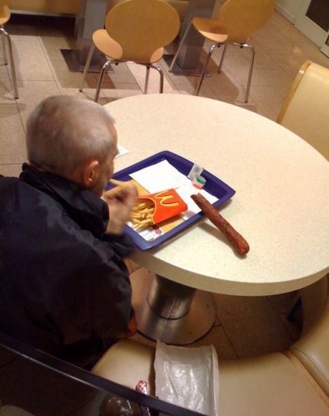 mcdonalds kobaja..:))