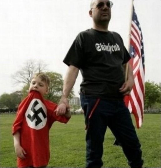 eh, ti roditelji...svašta dopuštaju svojoj djeci..