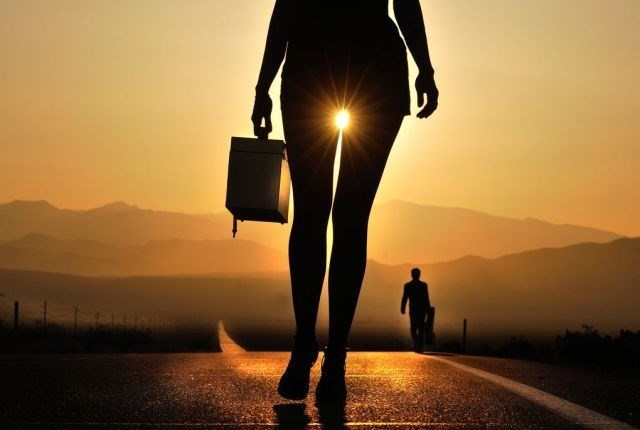 odlazi, a bila je sunce života moga..