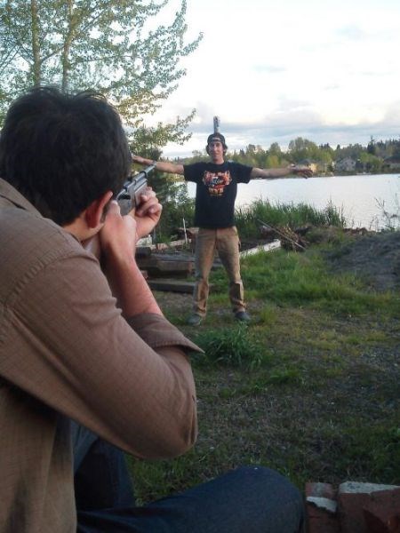 ako pogodi će mu reći bravo, a ako ne ode oko..