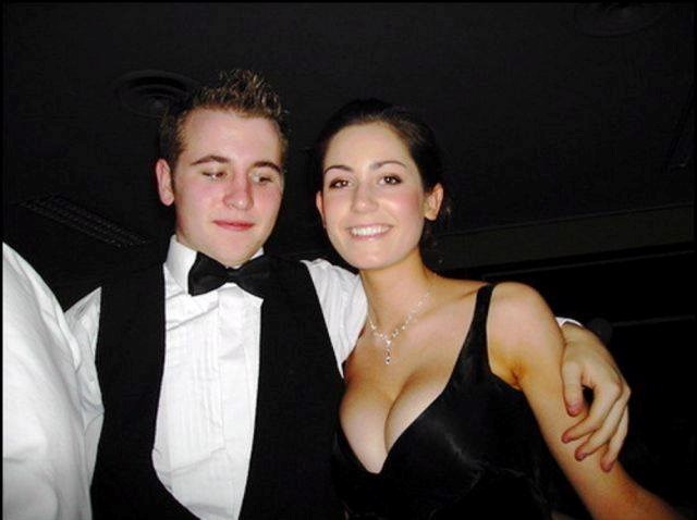 mora postojati nekakva gravitacija među cica i očiju..jednostavno mora..