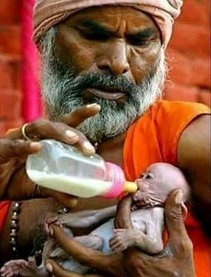 najlakše je biti Čovjekom..i najteže..