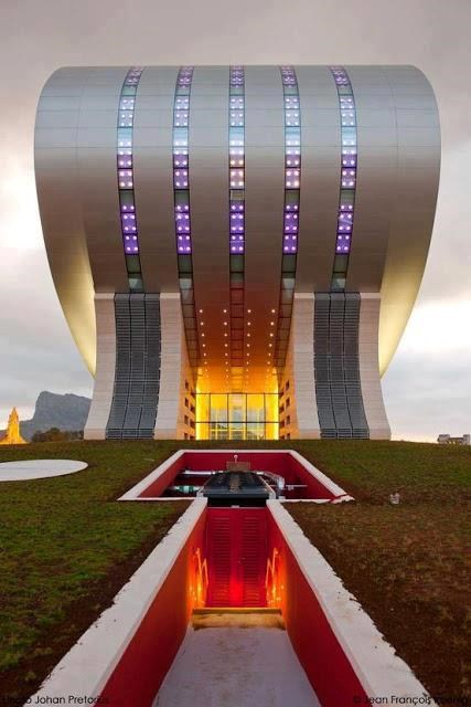 Mauritius Commercial Bank Building.
