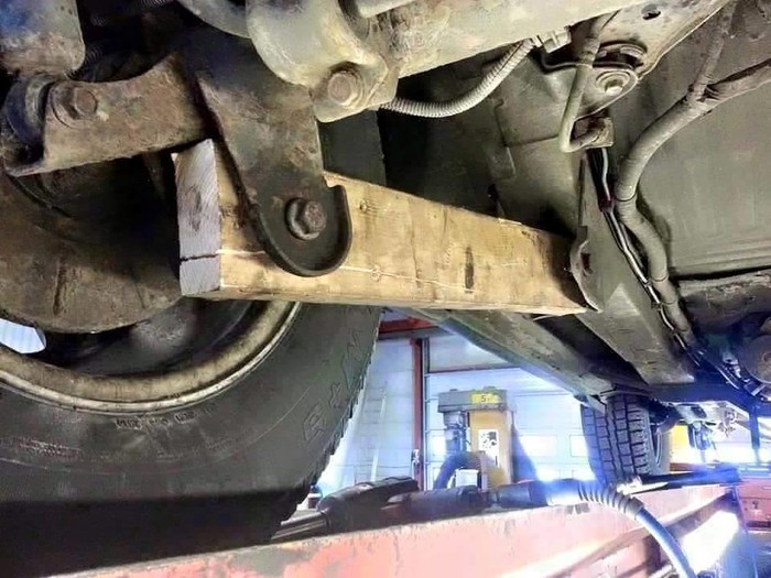 zanimanje: Autostolar..