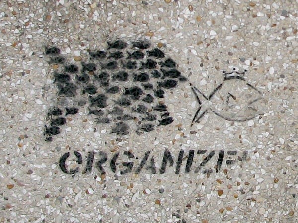 jer nitko tada nije dovoljno velik..