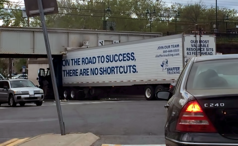 školski primjer ironije..