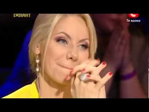 Ukrajinac pjeva 'Ti si mi u krvi'..video