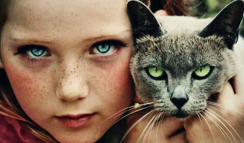 različiti, a slični..